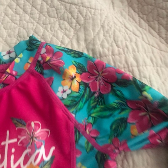 Nautica rash guard set - Picture 4 of 8